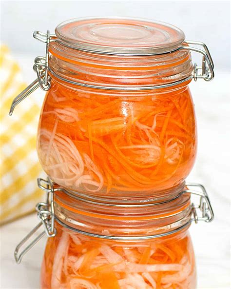 Quick Pickled Daikon And Carrots The Daily Dish