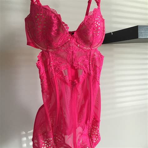 Hot Victorias Secret Gorgeous Sexy Hot Pink Nude Lace Mesh Sexy