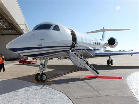 The Ultimate Luxury Private Jet Gulfstream G550