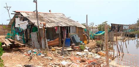 Dos Décadas De Soledad La Pobreza Monetaria En La Costa Caribe