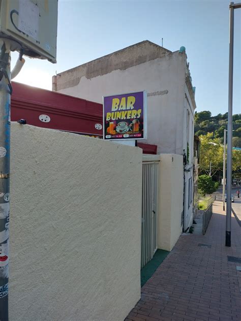 El Bar Musical Dels B Nquers Se Salta El Control Municipal I Obre Avui