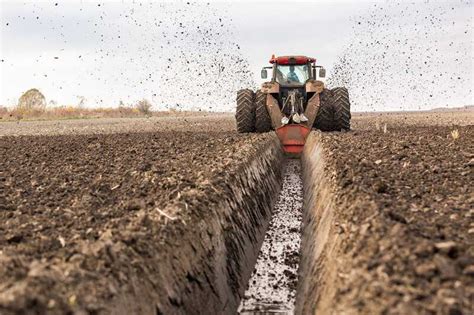 Trencher Teeth and Trencher Wear Parts | JYF Machinery