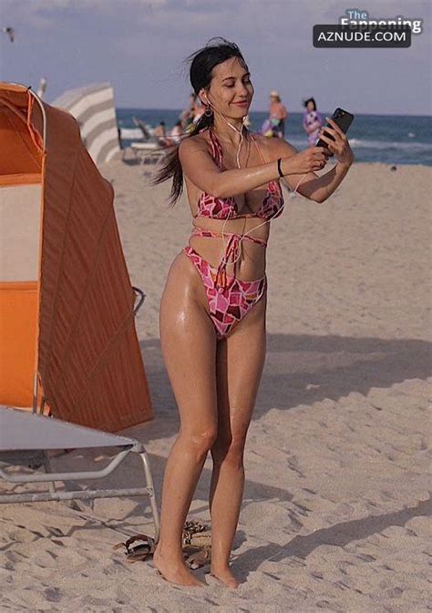 Iva Kovacevic Sexy Shows Off Her Stunning Body And Ass Wearing A Hot Pink Bikini At The Beach In