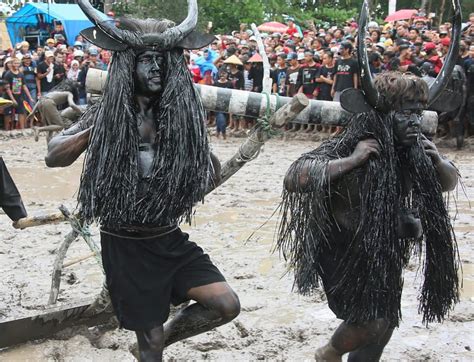 Tradisi Dan Ritual Unik Di Indonesia Bikin Merinding