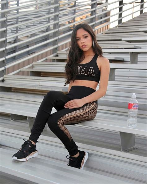 Jenna Ortega Gallery Super Stars Bio