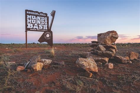 Brocken Hill's Mundi Mundi Bash music festival - The Tradie Magazine