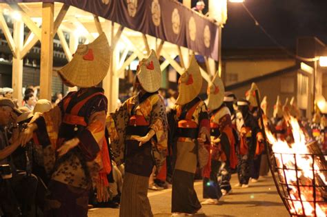 西馬音内盆踊り（秋田県羽後町）西馬音内の盆踊｜東北の観光スポットを探す 旅東北 東北の観光・旅行情報サイト