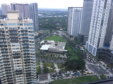 Property To Let Icon Plaza 25th St Cor 5th Avenue Fort Bonifacio