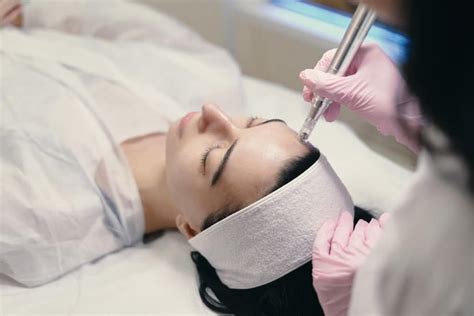 En qué consiste el tratamiento Indiba Facial Estética