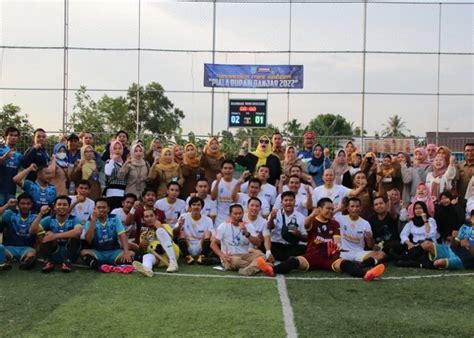 Disdik Raih Juara Di Turnamen Mini Soccer Piala Bupati Banjar