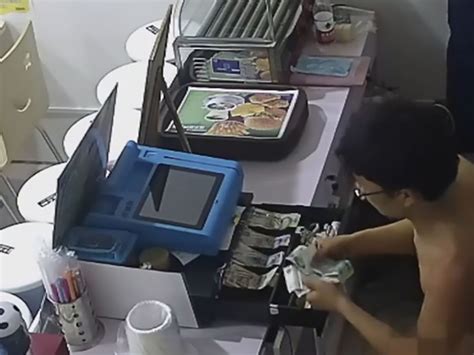 Naked Thief Caught On Camera Stealing From Store News