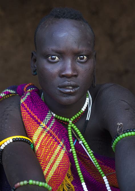 Portrait Of A Bodi Tribe Woman Hana Mursi Omo Valley Et Flickr