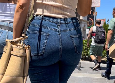 Oc Blonde Pawg With A Perfect Round Ass In Jeans Friend Tight Jeans Forum