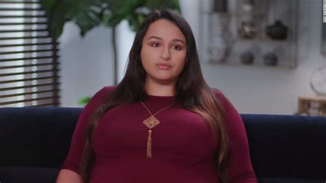 Jazz Jennings Transgender Reality Star Grapples With Almost 100lb Weight Gain