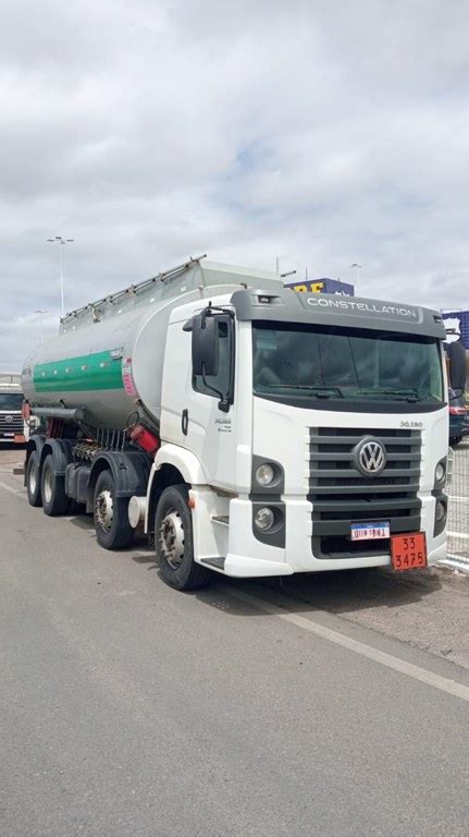 Em Paulo Afonso PRF apreende caminhões tanque transportando 50 mil