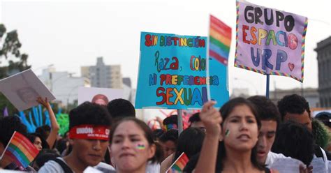 Por Qu El D A Del Orgullo Gay Se Celebra Cada De Junio Origen E Historia D A Del Orgullo