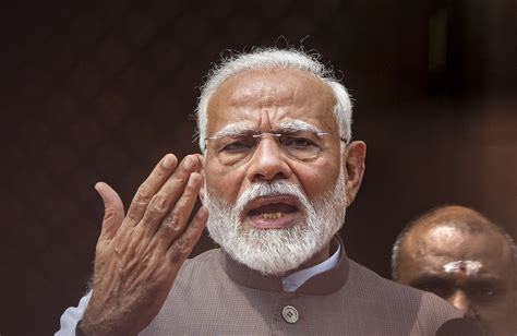 Pm मोदी ने विपक्ष पर साधा निशाना संसद में ‘प्रधानमंत्री का गला घोंटने