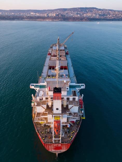 Vista A Rea Del Carrie A Granel Del Petrolero Del Buque De Carga