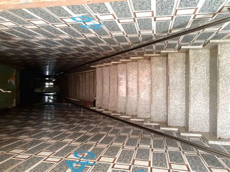 Free Photo Sex Workers Head Towards A New Life On Gb Road