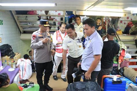 Pantau Arus Mudik Di Bandara Dan Pelabuhan Bpp Kapolda Kaltim Pastikan