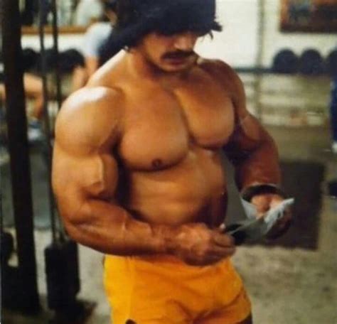 Danny Padilla | Old bodybuilder, Bodybuilding pictures, Bodybuilding