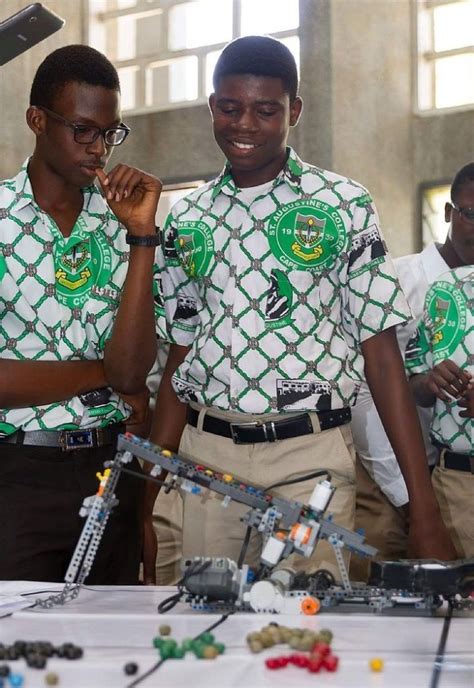 PHOTOS - 20 SHS With The Most Beautiful School Uniform In Ghana