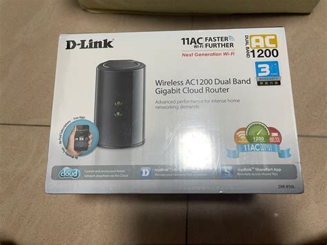 D link Wireless AC1200 DualBand Gigabit Cloud Router 電腦科技 電腦周邊及配件