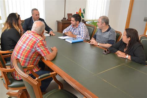 Reunión con el Consejo de Hermandades y Cofradías de cara a los