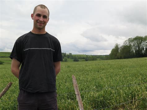 Jura Agriculture Avec La Pluie Faire Les Foins Devient Un Casse Tête