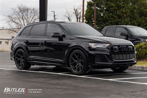 Audi SQ7 with 22in Vossen HF-5 Wheels and Toyo Proxes STIII exclusively ...