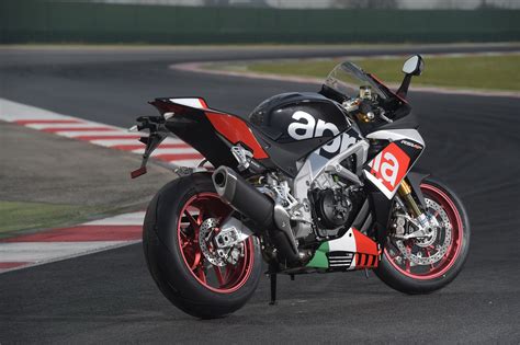 2016 Aprilia RSV4 RF Limited Edition, Tuono V4 1100 Factory Edition ...