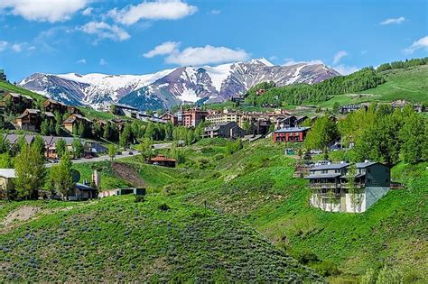 Most Beautiful Small Towns In The Rockies You Should Visit Worldatlas