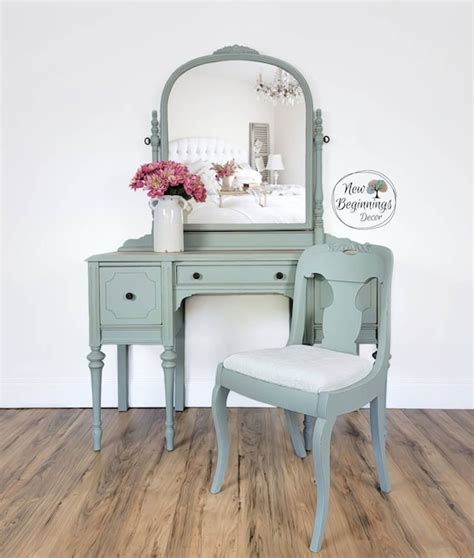 Antique Makeup Vanity Table