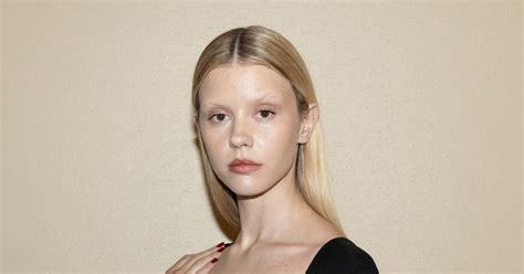 Mia Goth Talks Pearl, X, and Finding a New Sense of Self