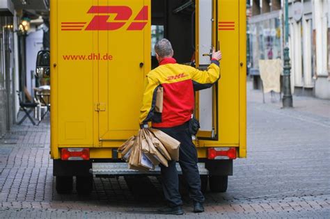 Dhl Änderungen Im Oktober Das Müssen Kunden Wissen Derwestende