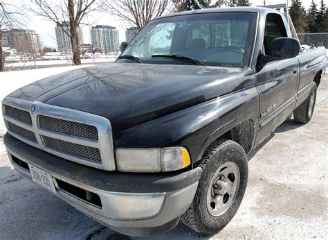 2000 Dodge Ram Pickup 1500 Engine 52 L V8