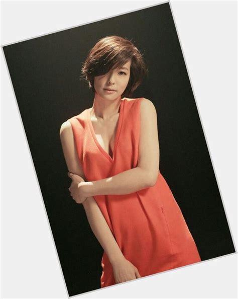 Hot Sexy Megan Lai Bikini Pics