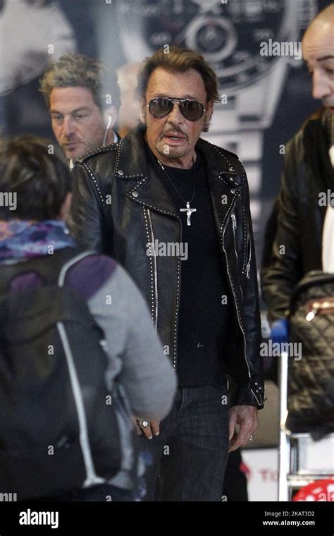 L Toile Du Rock Johnny Hallyday Avec Sa Femme Laeticia Hallyday Et Des