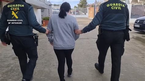 Detenida La Madre De La Beb Que Fue Hallada En Un Contenedor De