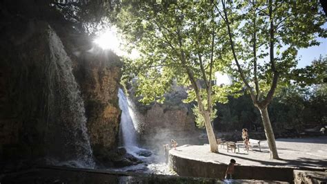 El Pueblo De Arag N Famoso Por Su Cer Mica Que Es Un Oasis En Zaragoza