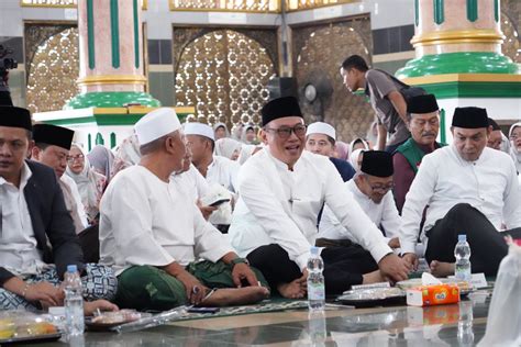 Helldy Ajak Warga Jaga Silaturahmi Di Peringatan Phbi Isra Miraj