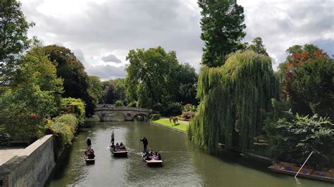 Cambridge University campus visit : England | Visions of Travel