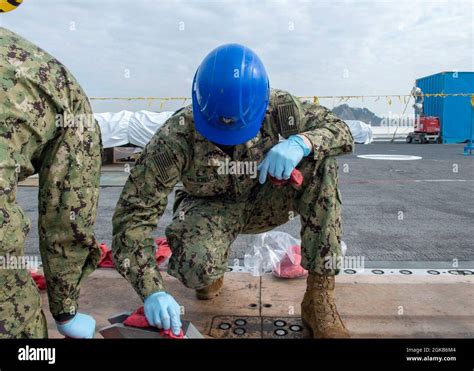 210301 N JX361 1020 YOKOSUKA Japan Mar 1 2021 Aviation Boatswains