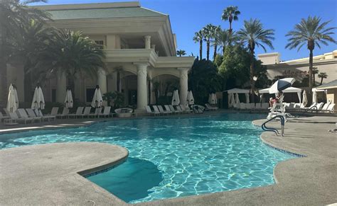 Four Seasons Las Vegas Pool: Peace and Tranquility - Midlife Miles