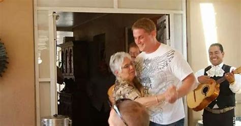 It S My Nana S 76th Birthday Today This Is Us Dancing To Live Mariachi Music Imgur