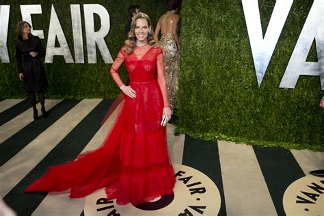 Hilary Swank arrived at the Vanity Fair Oscar party. | Vanity Fair's ...