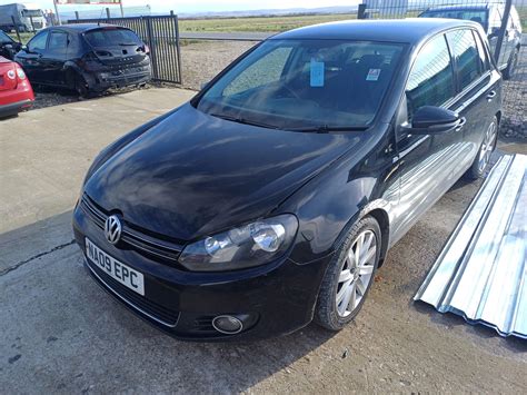 Dezmembrez Golf 6 2 0 Tdi 140 Cp Cbab Osorhei • Olx Ro