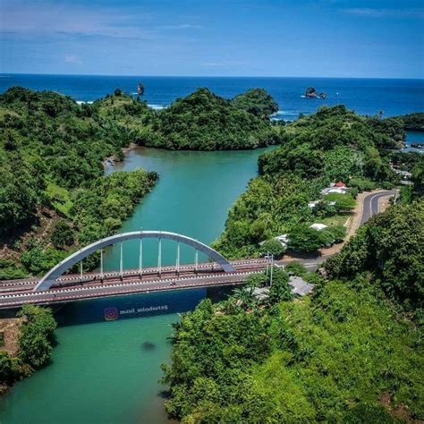 Biaya Liburan Ke Pantai Ungapan Malang Uniknya Jembatan Bajul Mati