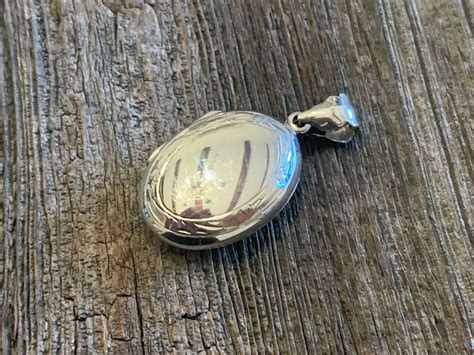 Medaillon Amulett Oval Silber Ornamente Kaufen Auf Ricardo