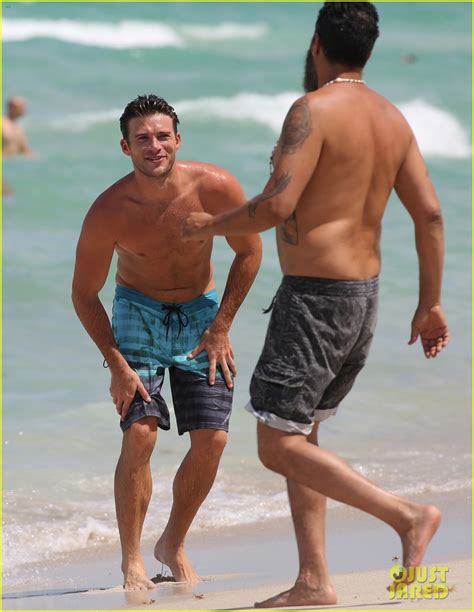 Scott Eastwood Goes Shirtless For Another Miami Beach Day Photo